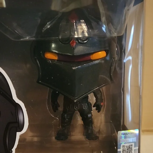 Funko Pop Fortnite Black Knight No. 426 - Picture 4 of 5